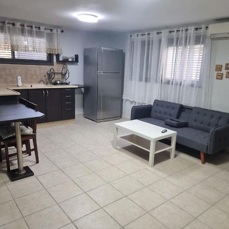 B&B Amit 18 Minutes From The Airport - אירוח כפרי עמית 18 דקות משדה תעופה Petach Tikva Extérieur photo